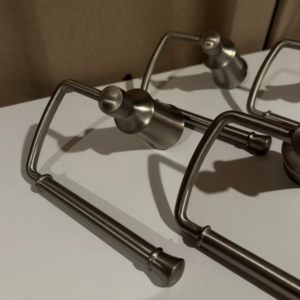 Moen Brushed Nickel Wall Mount Toilet Paper Holder‎ Set of 4 Modern Bathroom